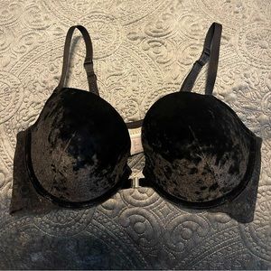 Crushed velvet padded bra. Size 36D